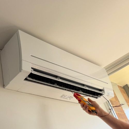 Commercial Air Conditioning - HVAC system for office or retail